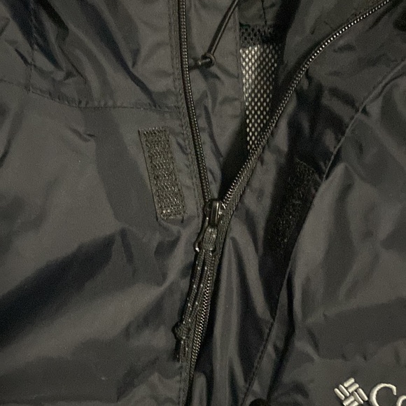 Men’s Columbia rain jacket - Picture 3 of 9
